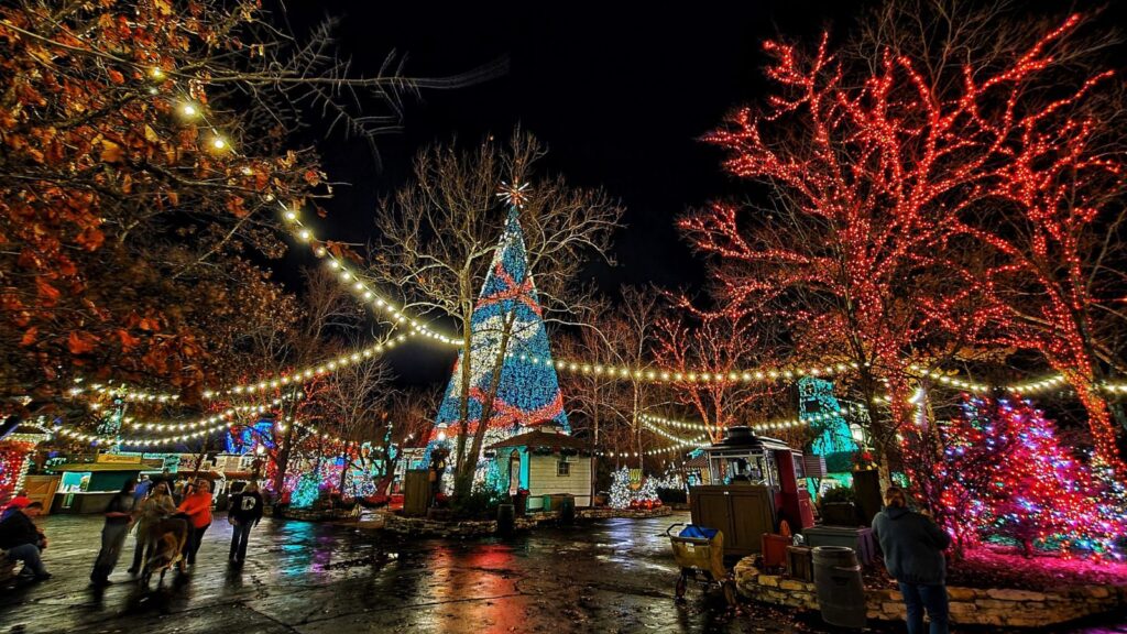 christmas towns in the usa to visit
